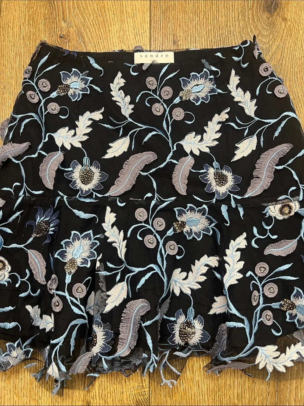 Sandro Paris Black Embroidered Floral Flare Mini Skirt Size 1/S/4US